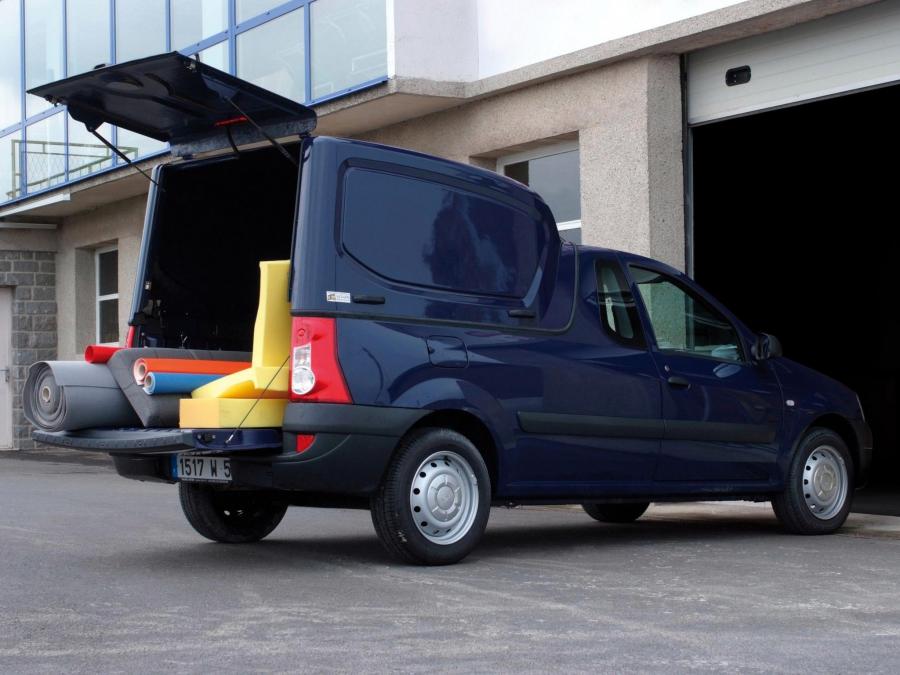  Dacia Logan Pick-Up 2007 года  (фото 8 из 60)